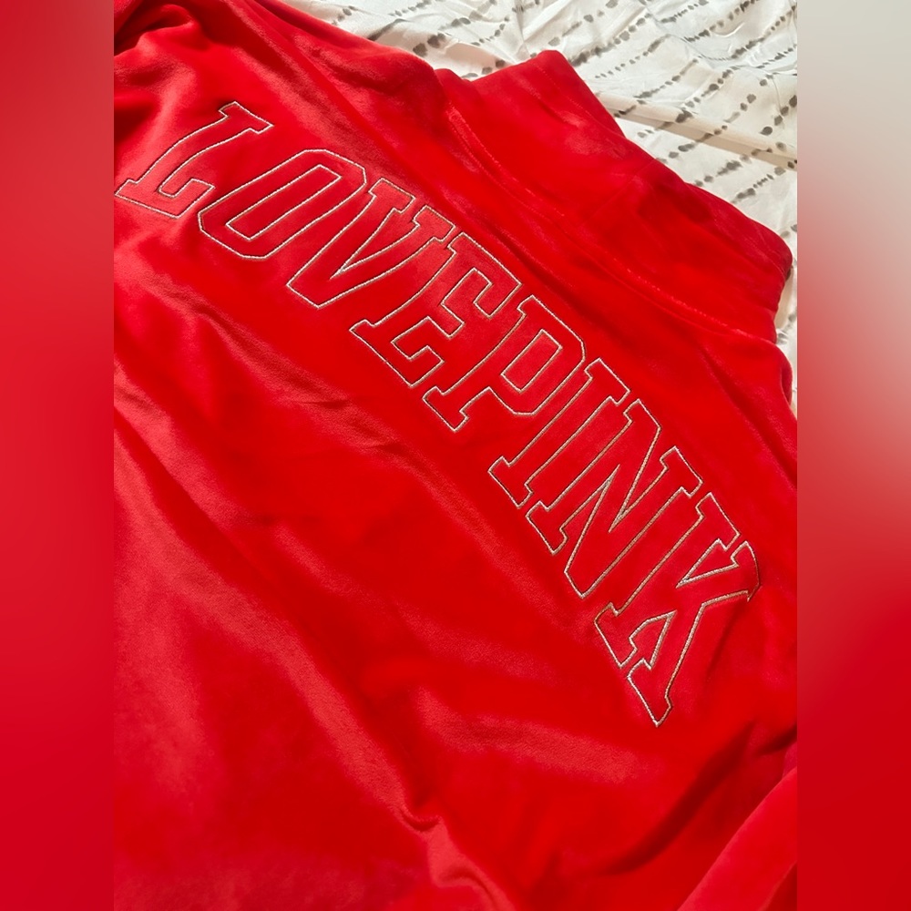 Vs Pink Pullover - image 3